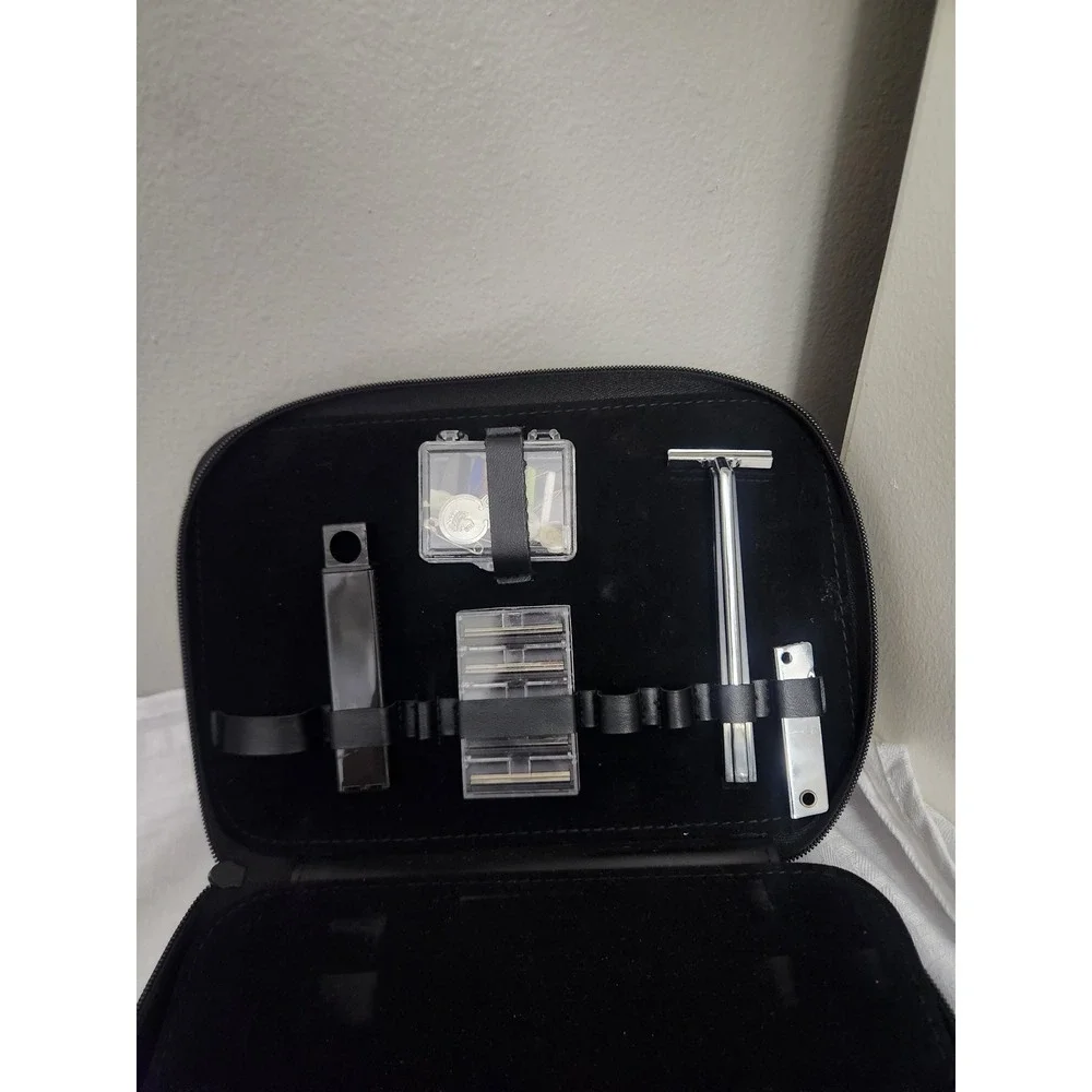 Vintage Grooming & Shoe Shine Travel Kit Kiwi Polish Safety Razor Black Case